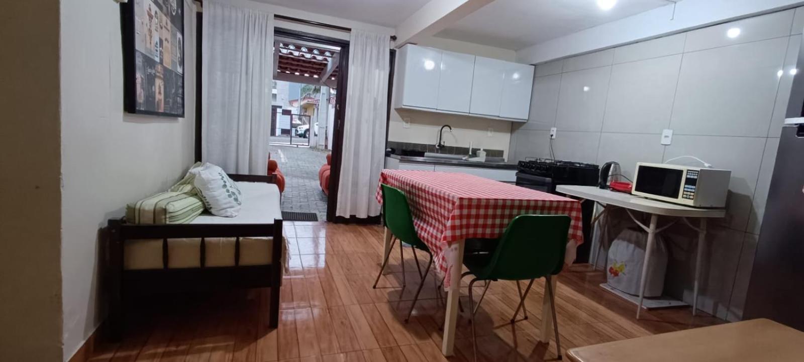Apartamento Terreo Com Ar Condicionado E 2 Suites Bem Localizado ガロパバ エクステリア 写真